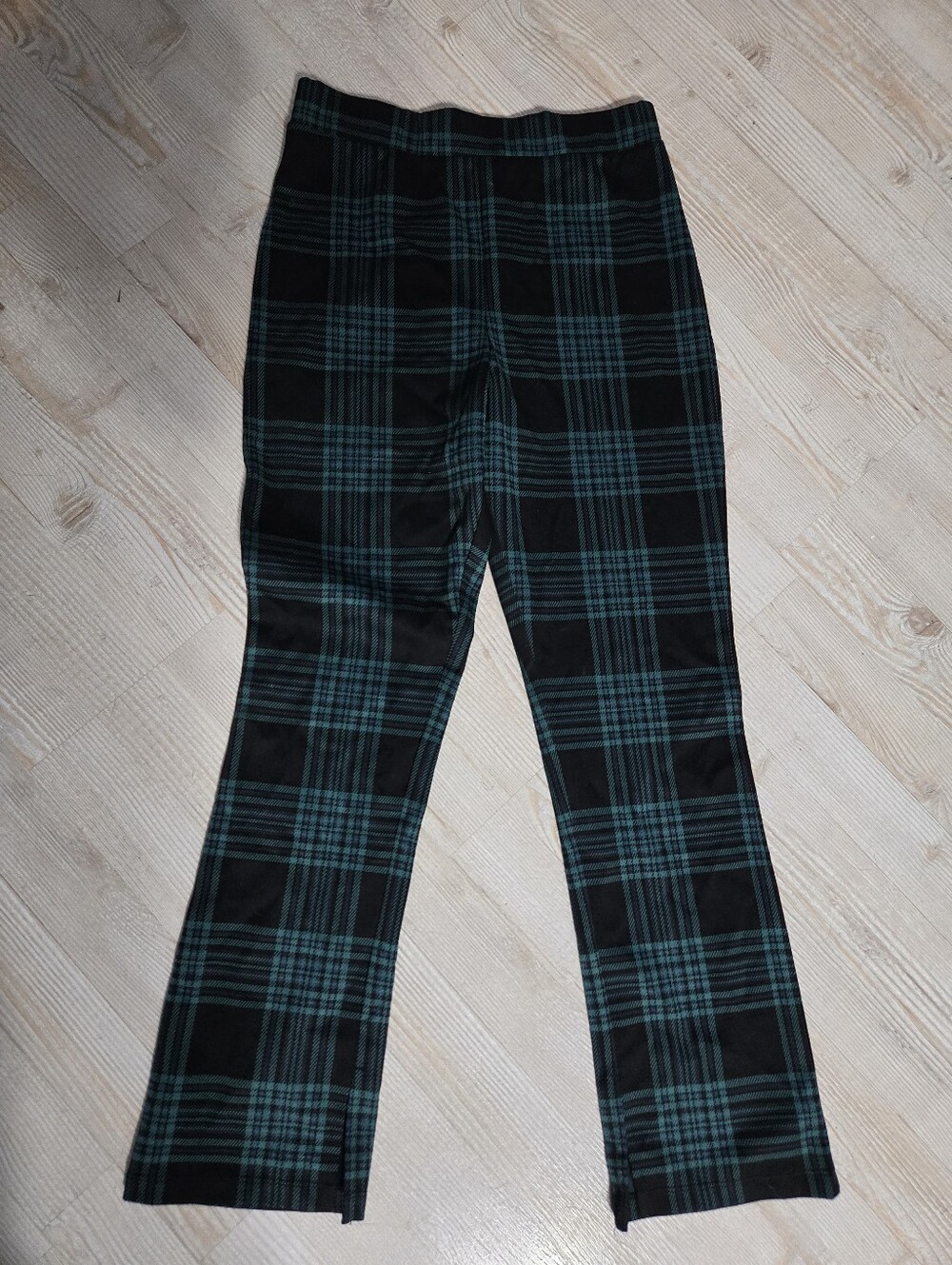 Free Assemby Girls Size 10/12 Pants